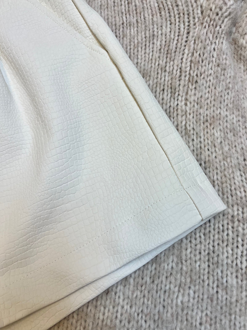Modern Tailor Short