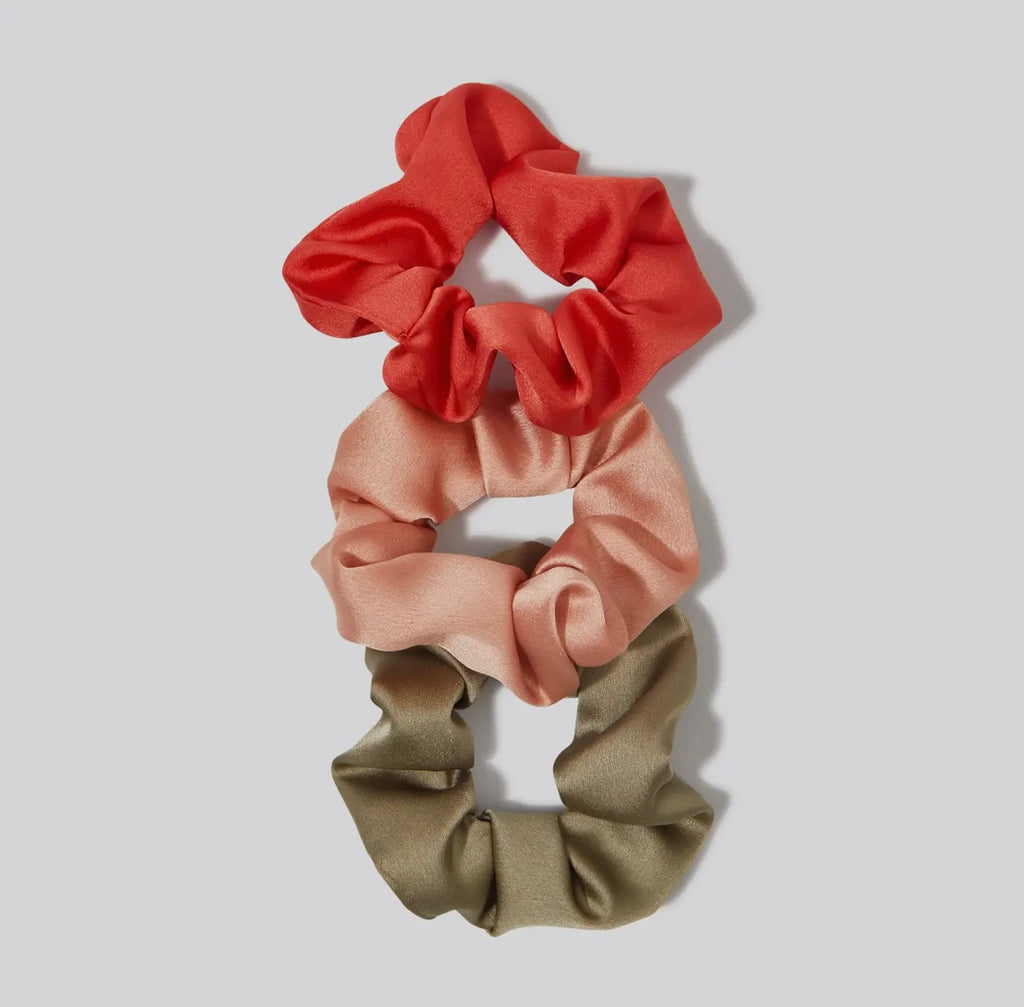 Holiday Ornament Satin Scrunchies 3pc Set - Pinksettia