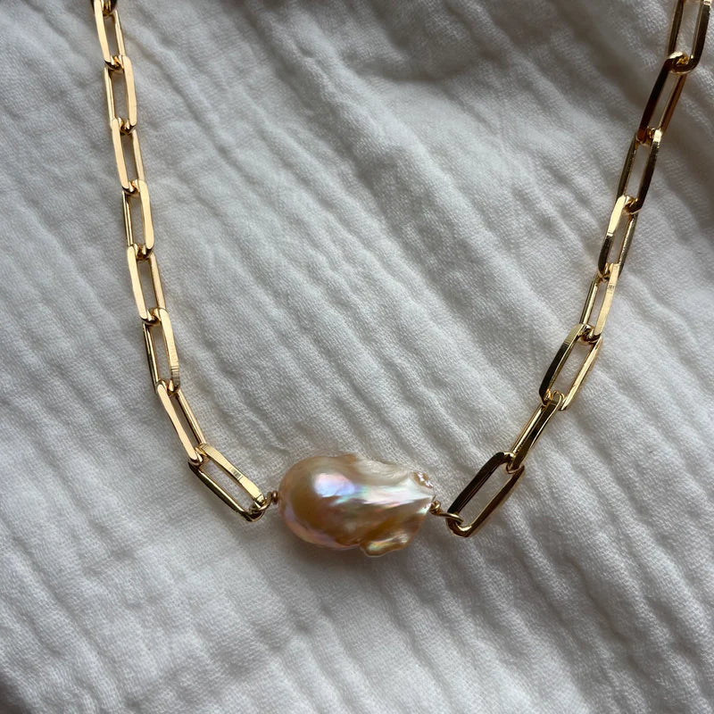 Peach Baroque Paperclip Necklace