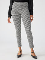 Runway Legging - Classic Houndstooth