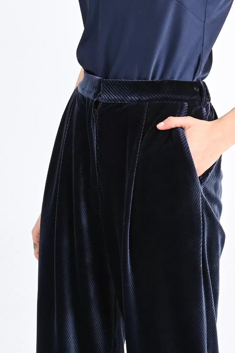 Fluid Velvet Pants