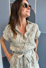 Capsleeve Two Pocket Button Down