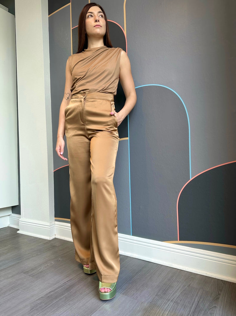 Genesis Pant