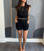Elastic Waist Short