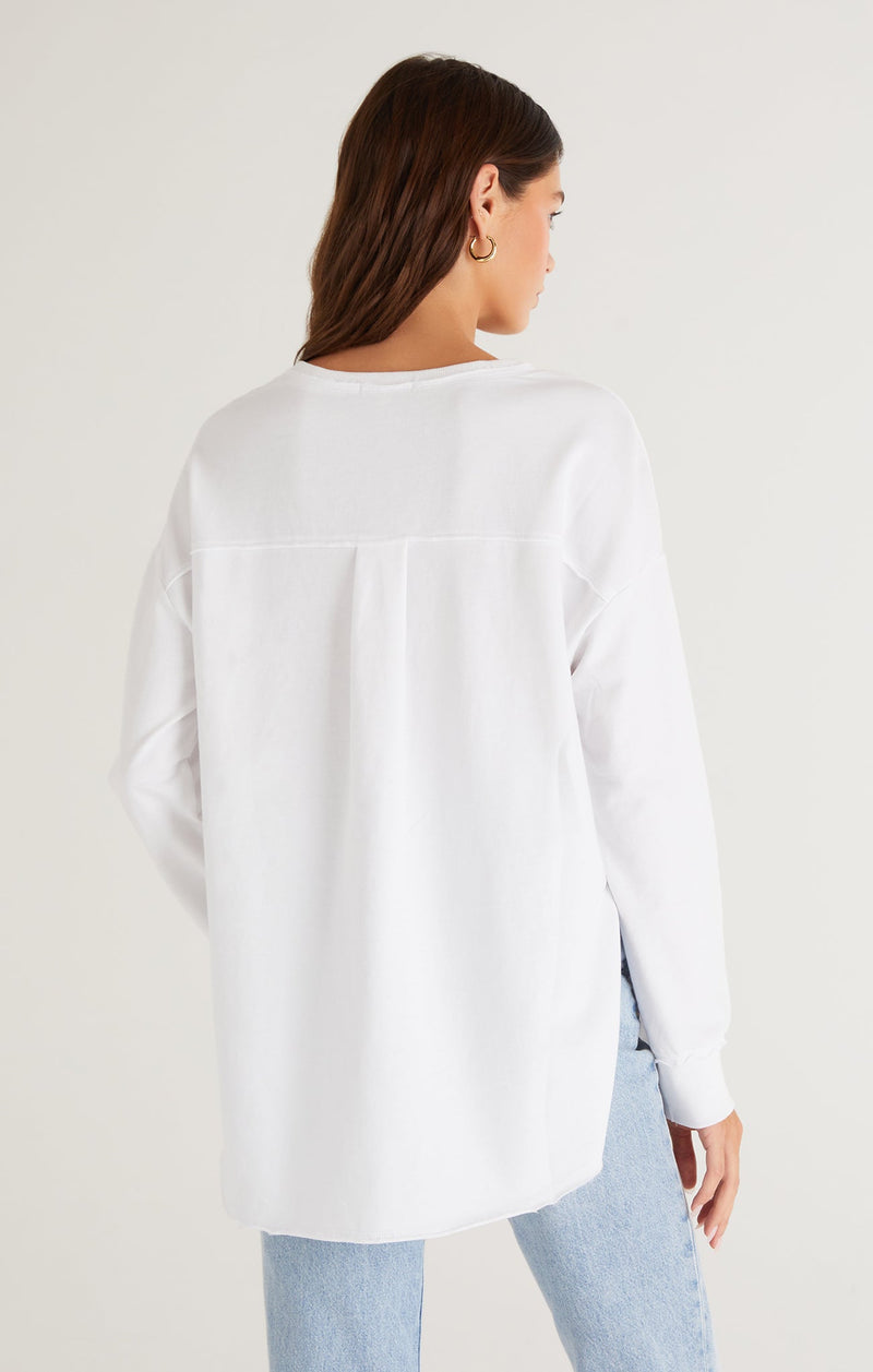V-neck Weekender