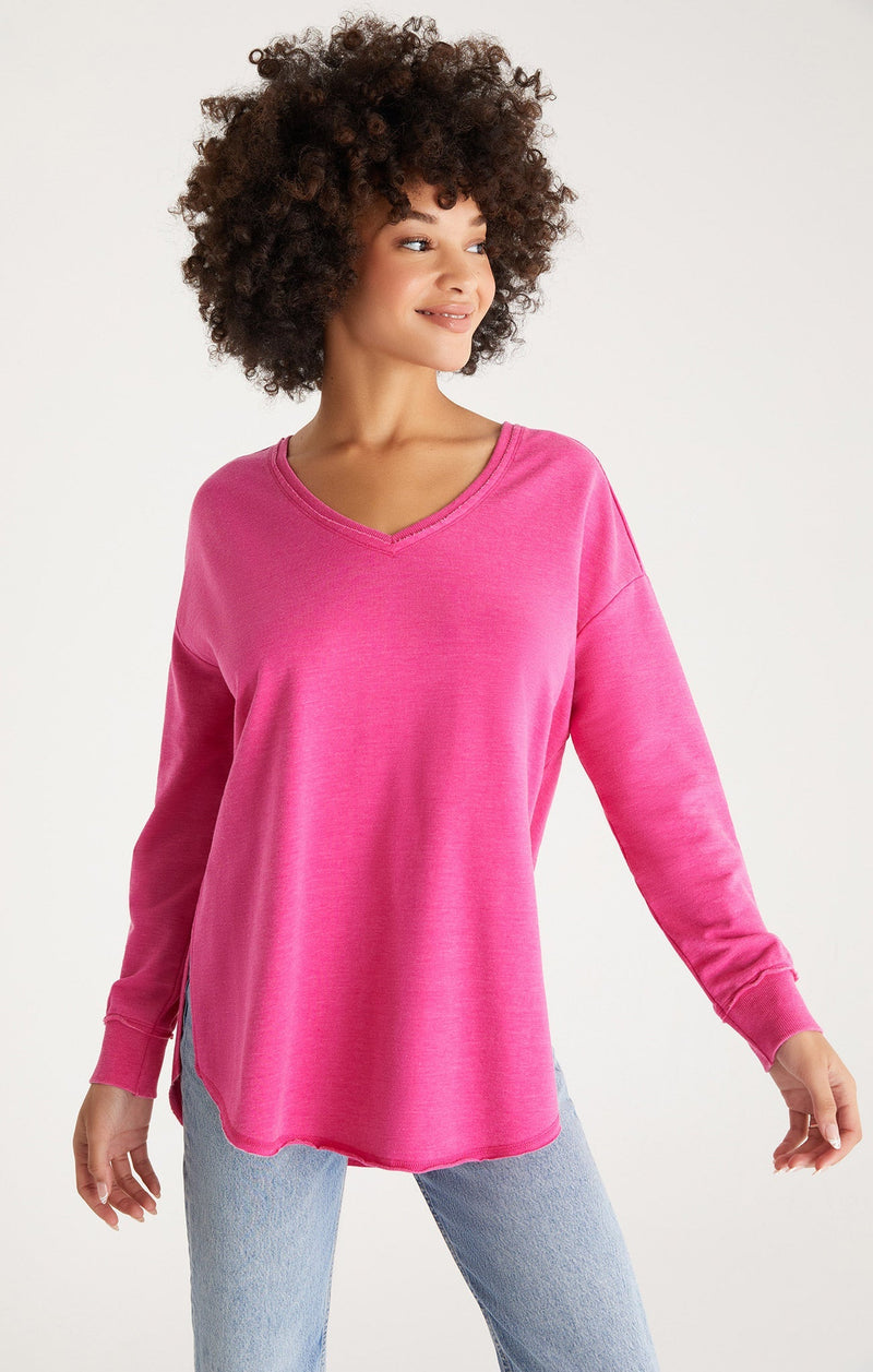 V-neck Weekender