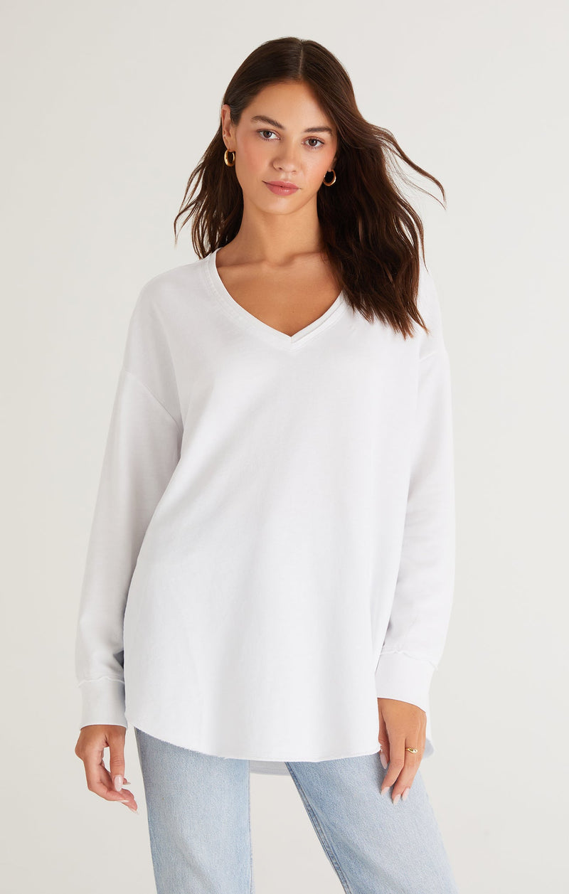 V-neck Weekender