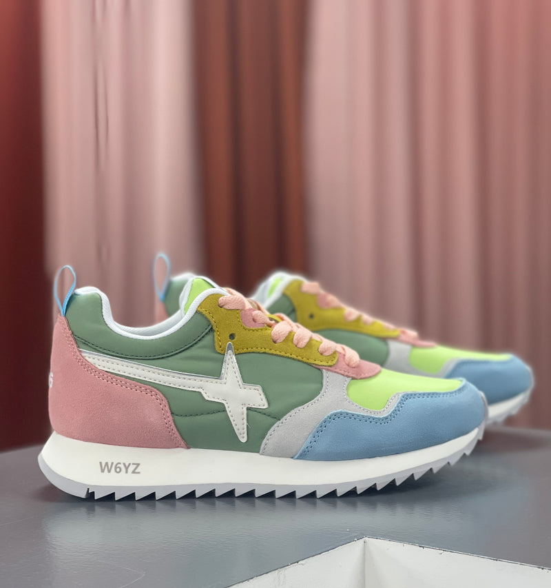 Myha Sneaker